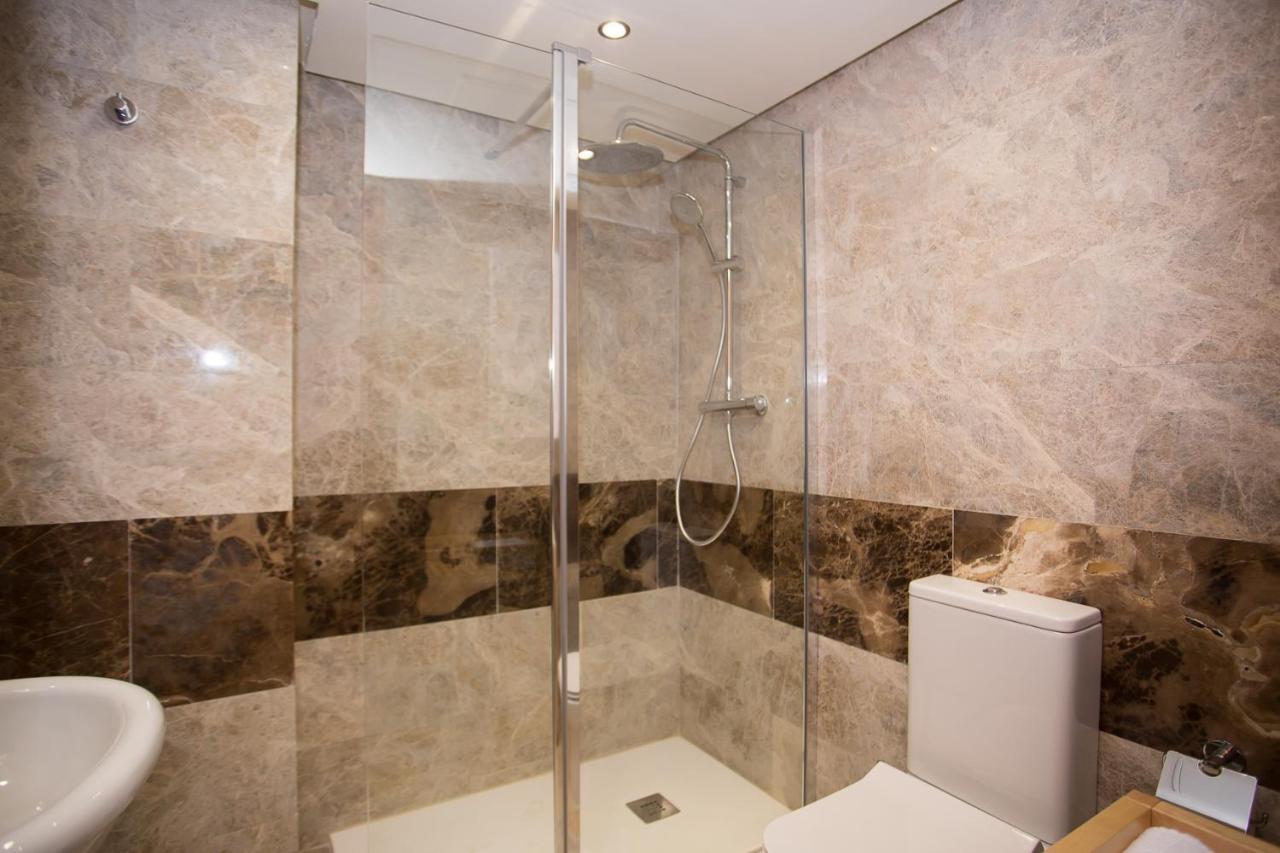 Manilva Townhouse With Spectacular Views Of Gibraltar Villa ภายนอก รูปภาพ